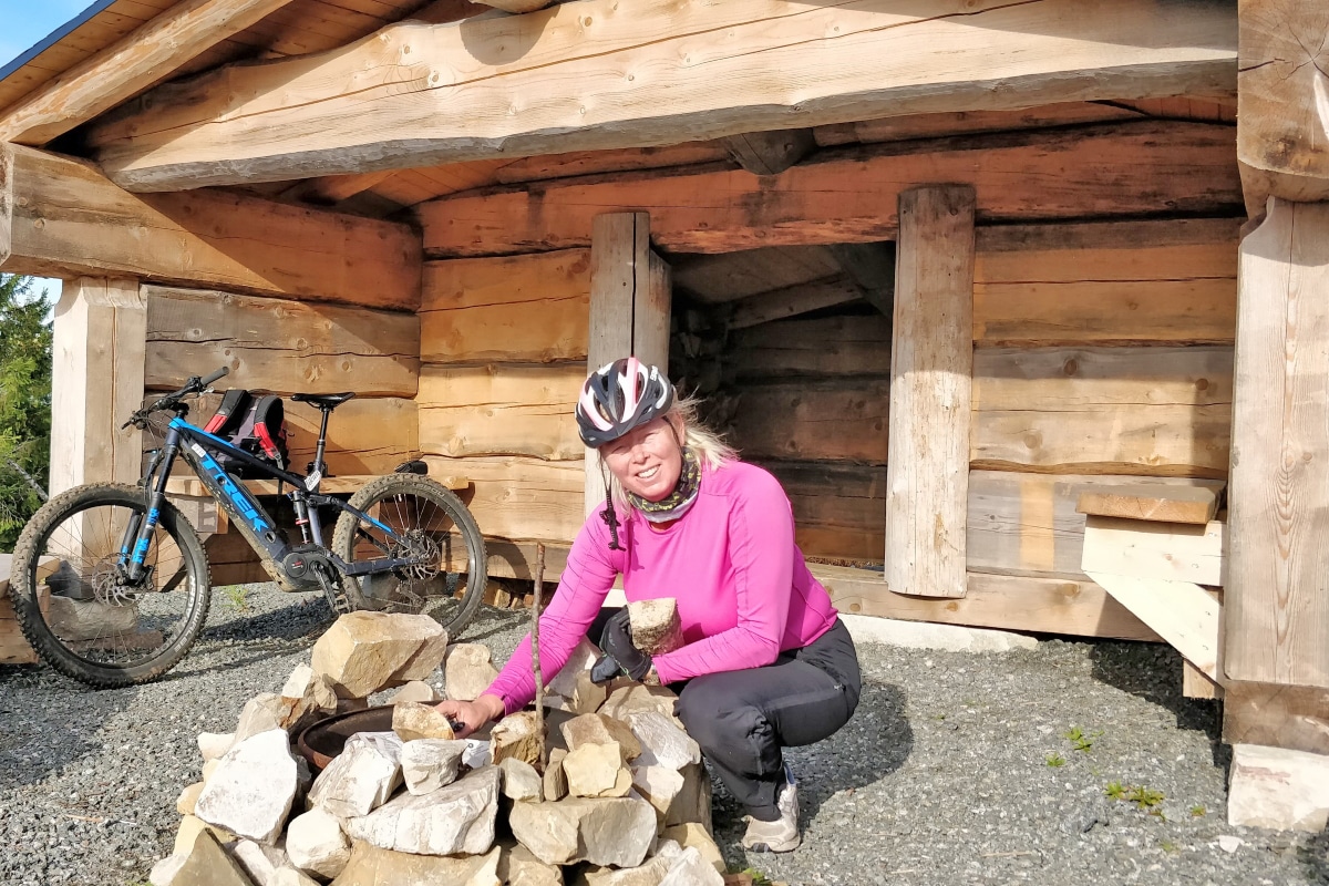 Lännen_laavu_mukava_taukopaikka_MTB_pyöräilyn_ohessa